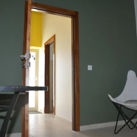 Casa Da Lima - Nestled In Nature On Santiago's And Fatima's Path, Close To Coimbra And Rabacal Guest house